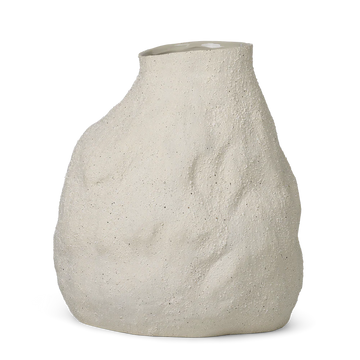 Vestra Vase