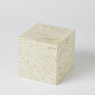 Tuffeau Display Block