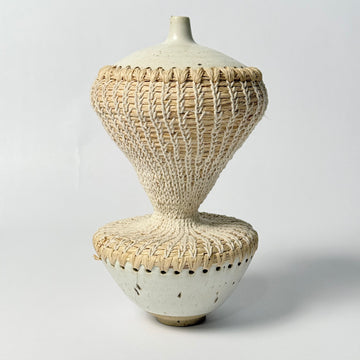 Kaori White Vase [AS IS]