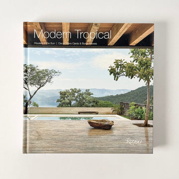 Modern Tropical Houses in the Sun