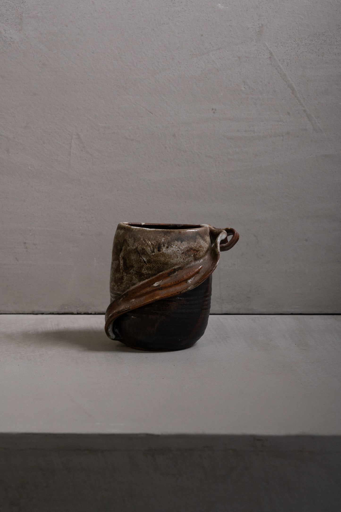 Wrap Brown Vase